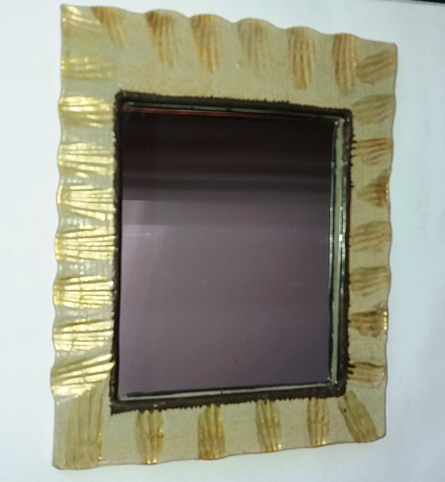 Small ceramic mirrors