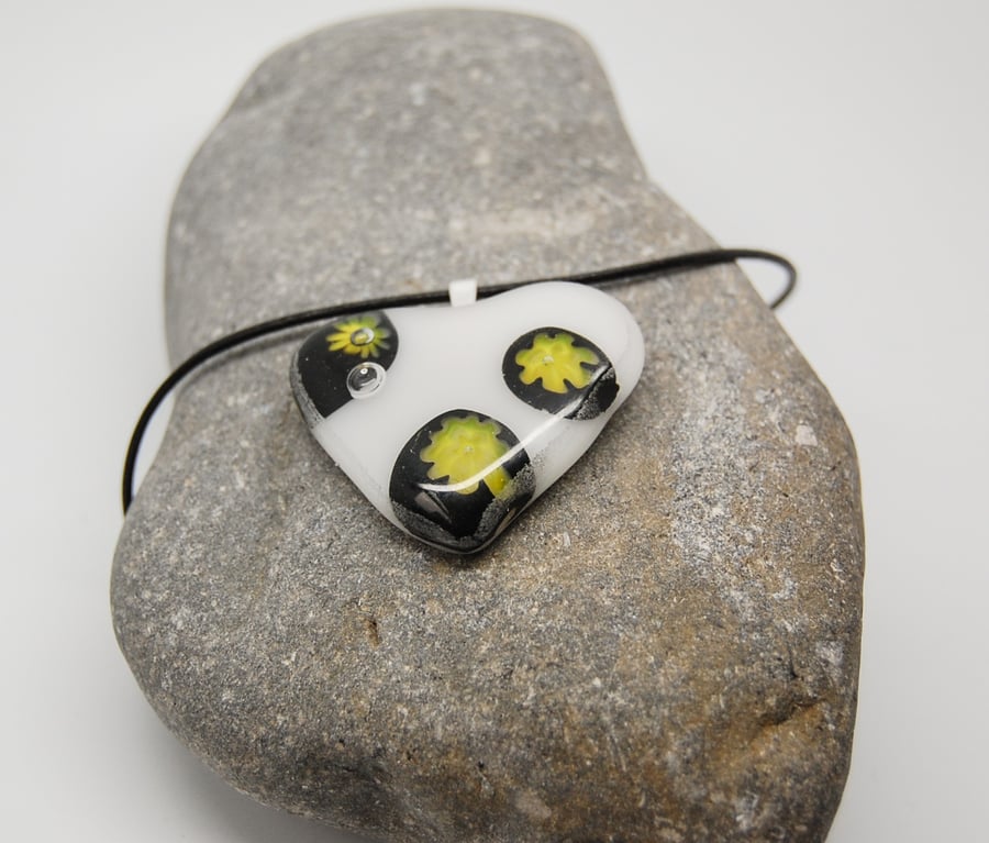 Hearts and Flowers White 1