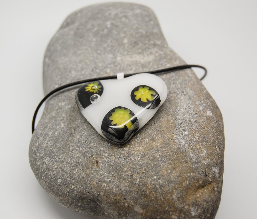 Hearts and Flowers White 1