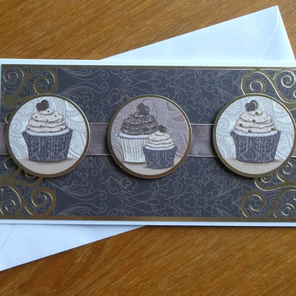 Cupcakes Birthday Card - Many Happy Returms