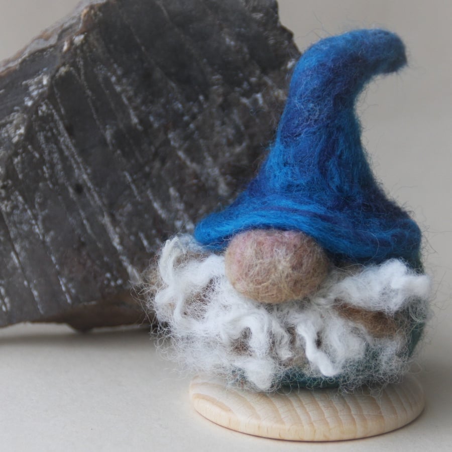 Damon the little gnomti tomti (blue hatted tomte gnome)