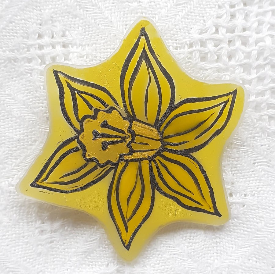 Daffodil Brooch