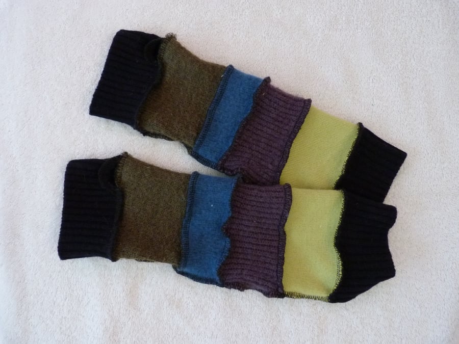  Fingerless Gloves Arm-warmers created from Up-cycled Sweaters. Green. Black