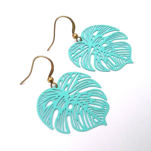 Monstera Leaf Earrings...