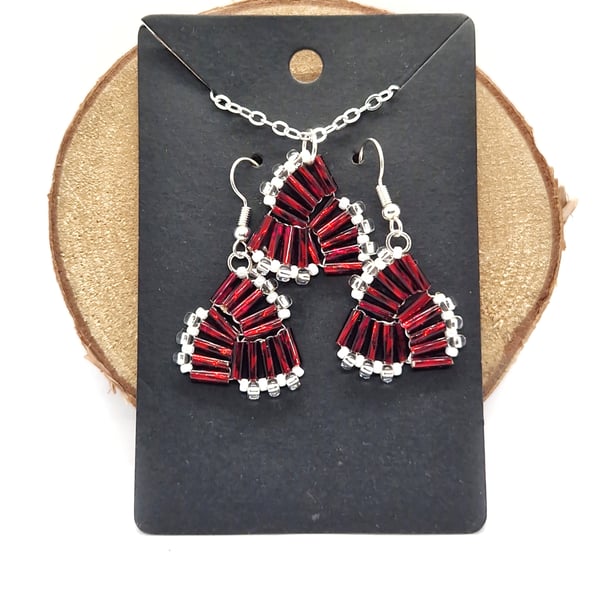 Red, white and silver Christmas vibes beaded necklace and earrings set