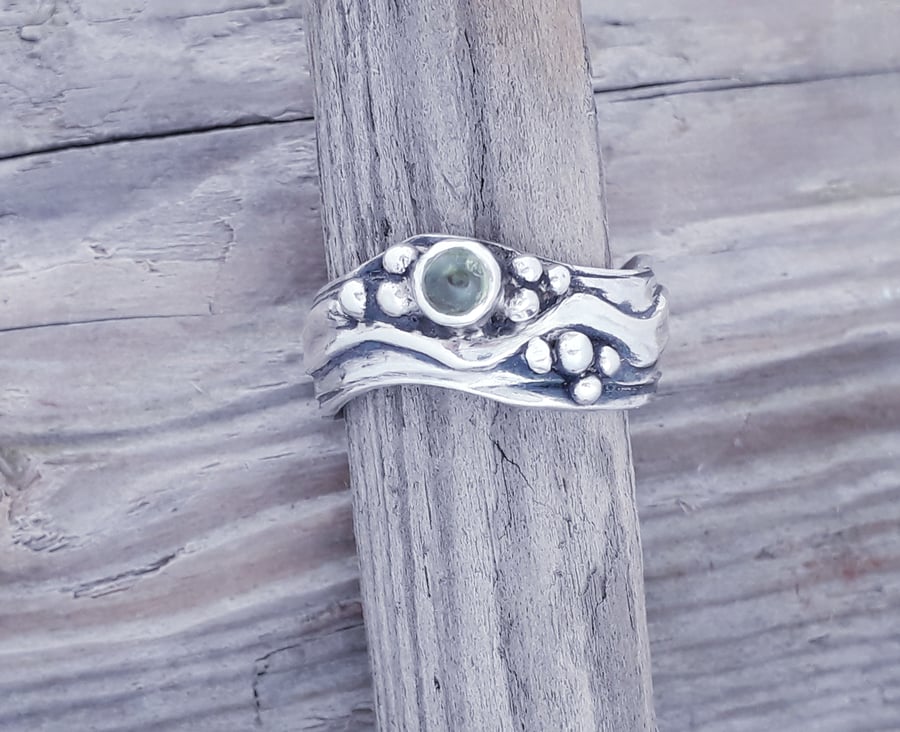 Medium  Wave Ring with Peridot Size L-S