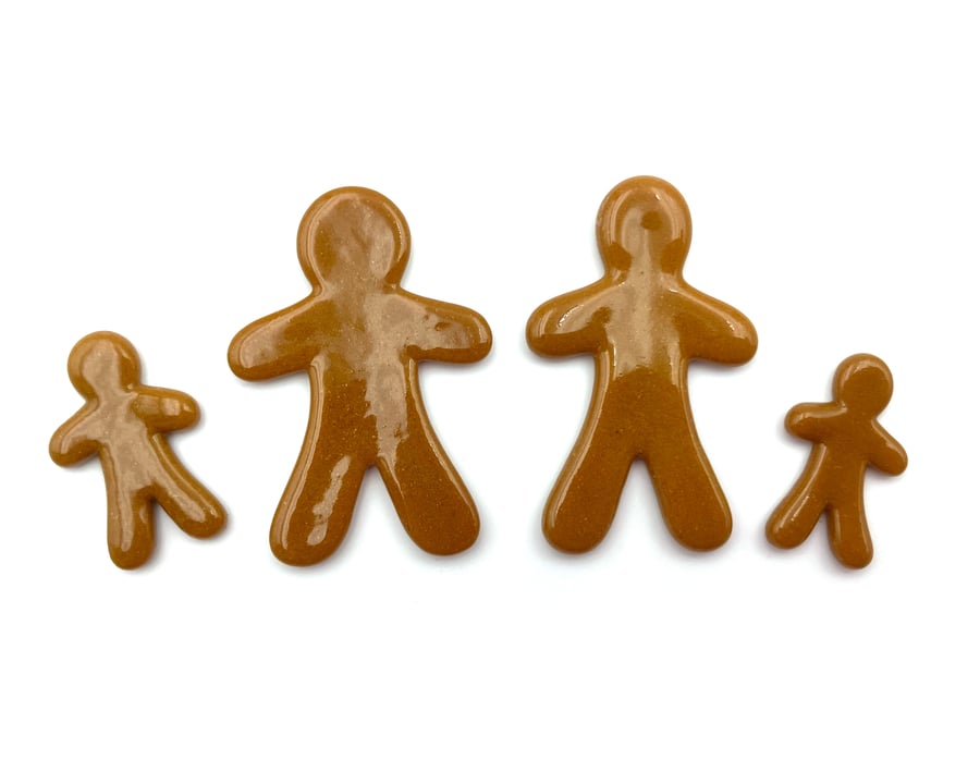 Gingerbread people made with Bullseye 90coe glass