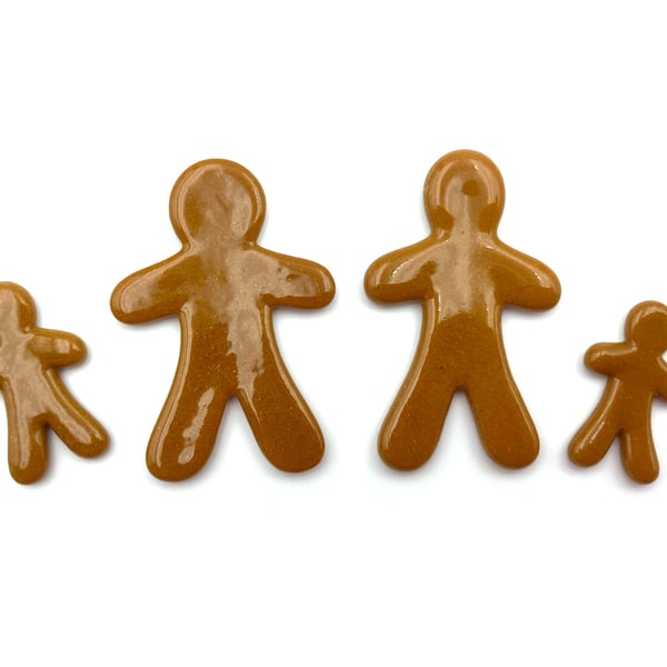 Gingerbread people made with Bullseye 90coe glass