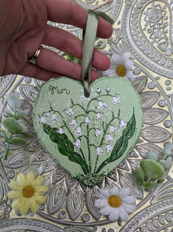 Lily of the valley hand-painted Mum slate heart decoration 