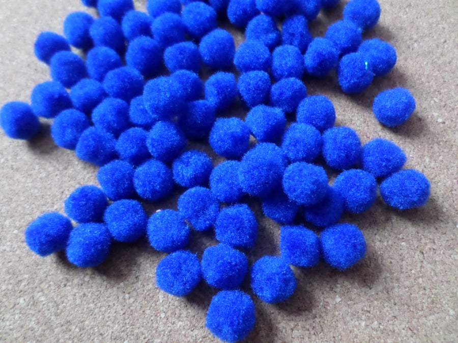 50 x Mini Wool Craft Pompoms - 12mm - Royal Blue 