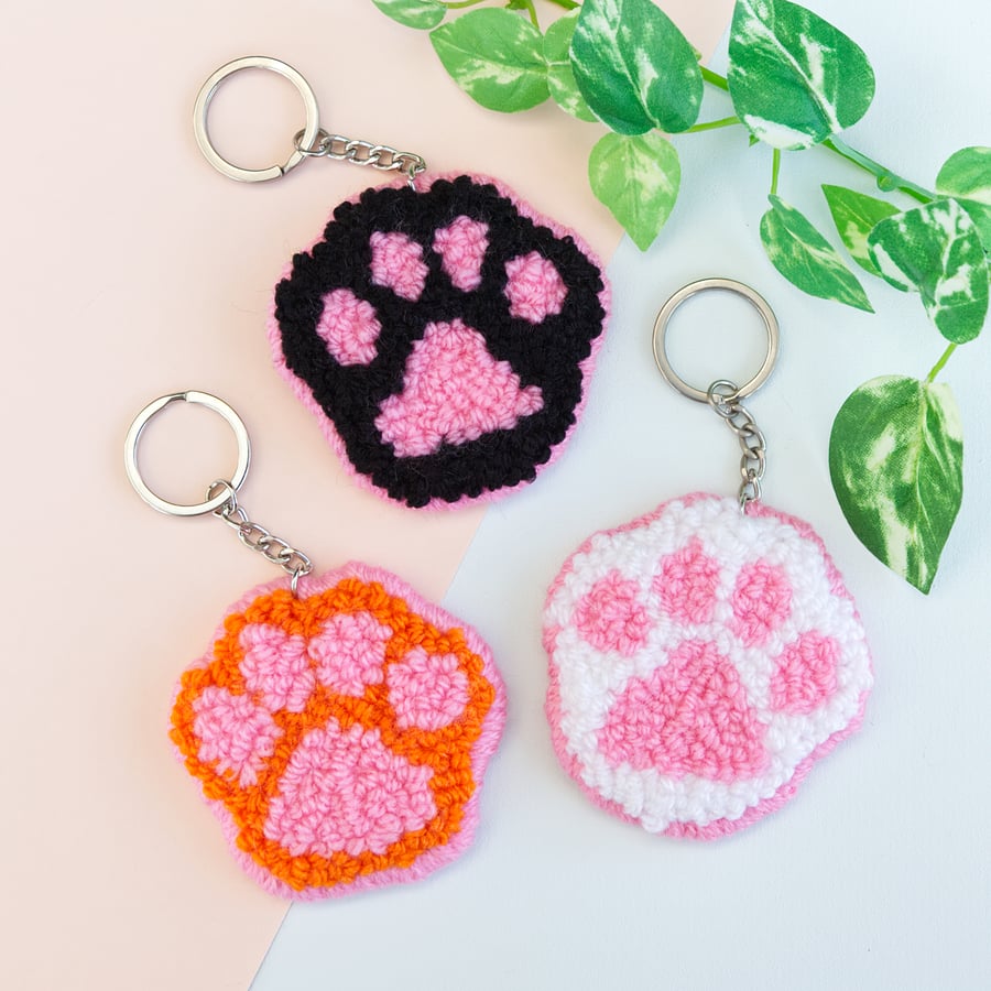 Little Cat Paw Print Punch Needle Tufted Keyings Cat Lover Gift