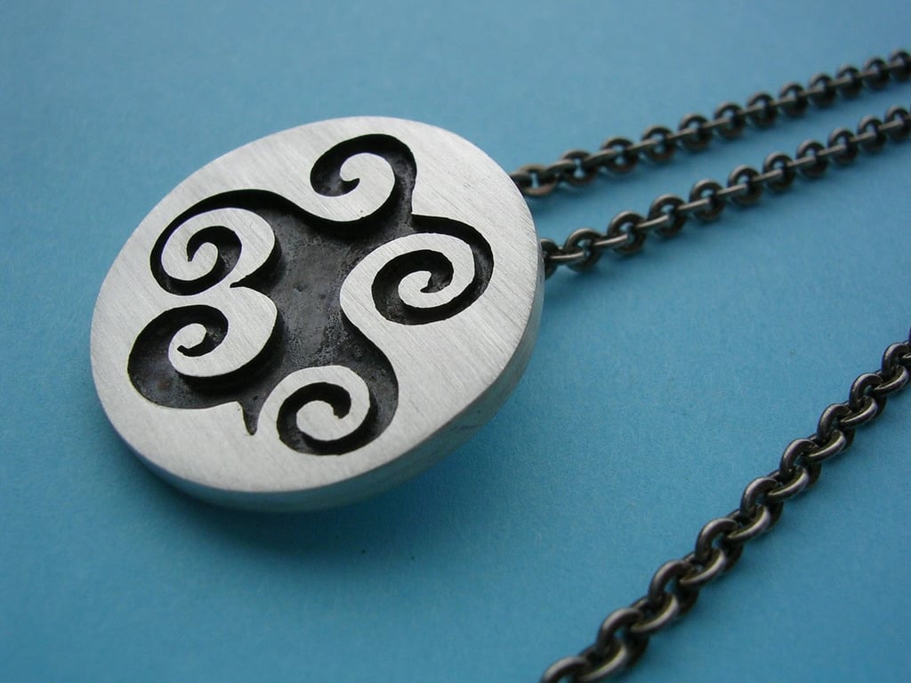 Sterling Silver Smoke Swirl Pendant and Chain