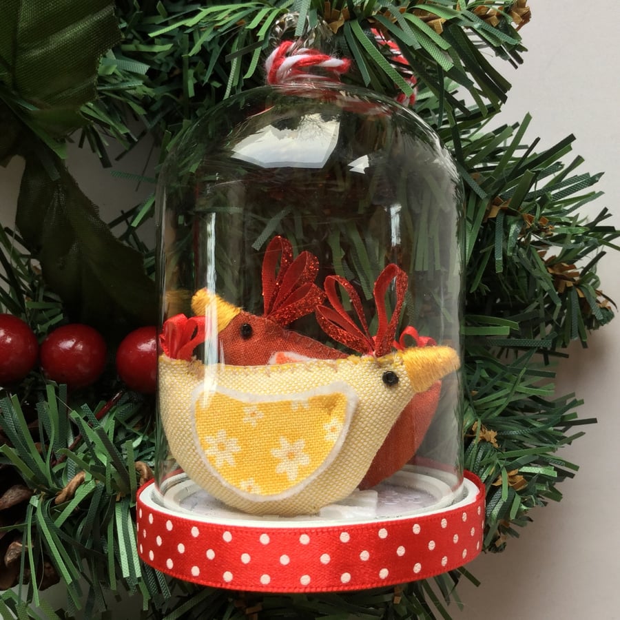 Hanging decoration Little Hens dome.