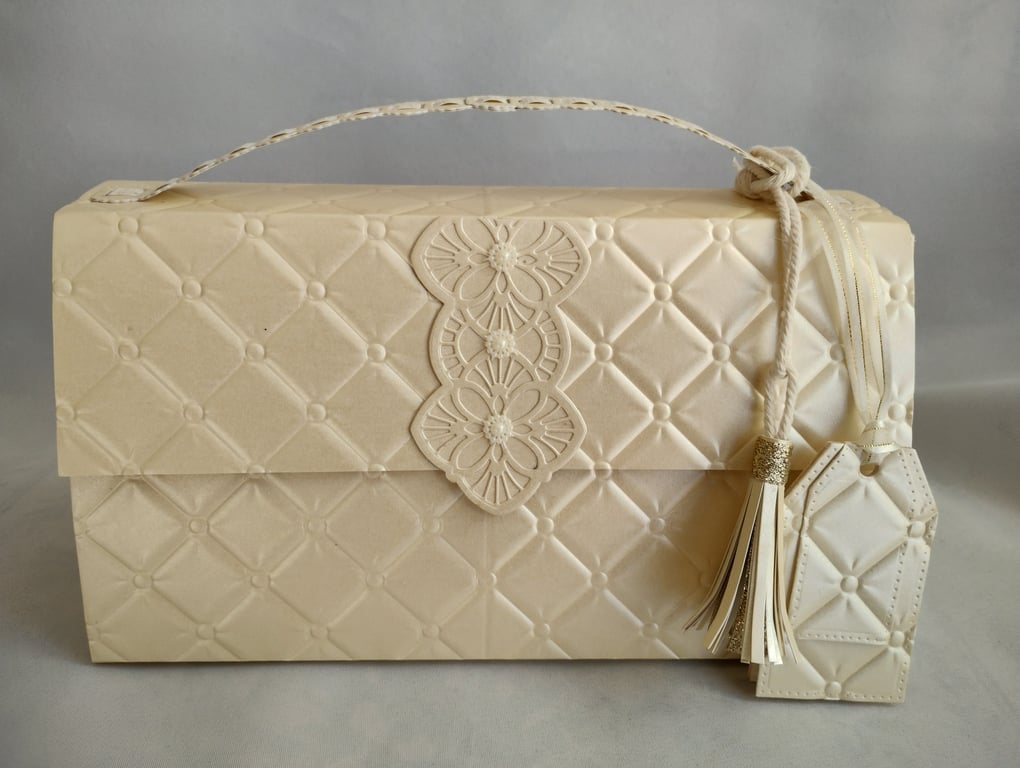 Luxuriously Elegant Ivory Quilted Embossed Handbag Style Gift Box with tags 