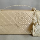 Luxuriously Elegant Ivory Quilted Embossed Handbag Style Gift Box with tags 
