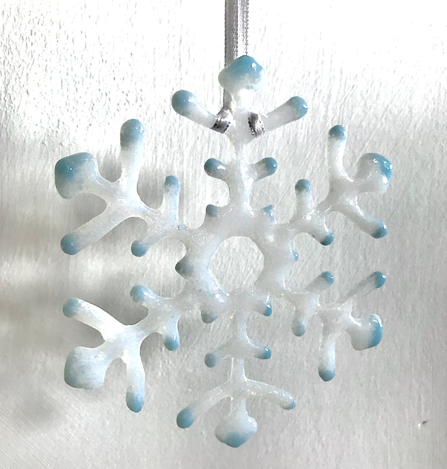 Ice White Glass Snowflake
