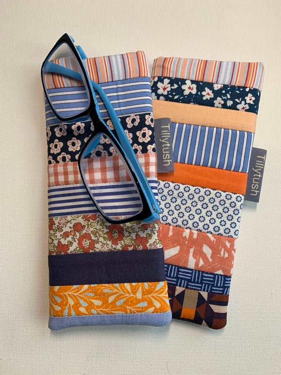 Quilted patchwork, padded glasses case