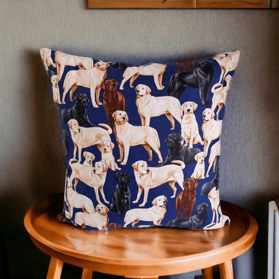 Labrador Design Cushion Cover 40 x 40 cms