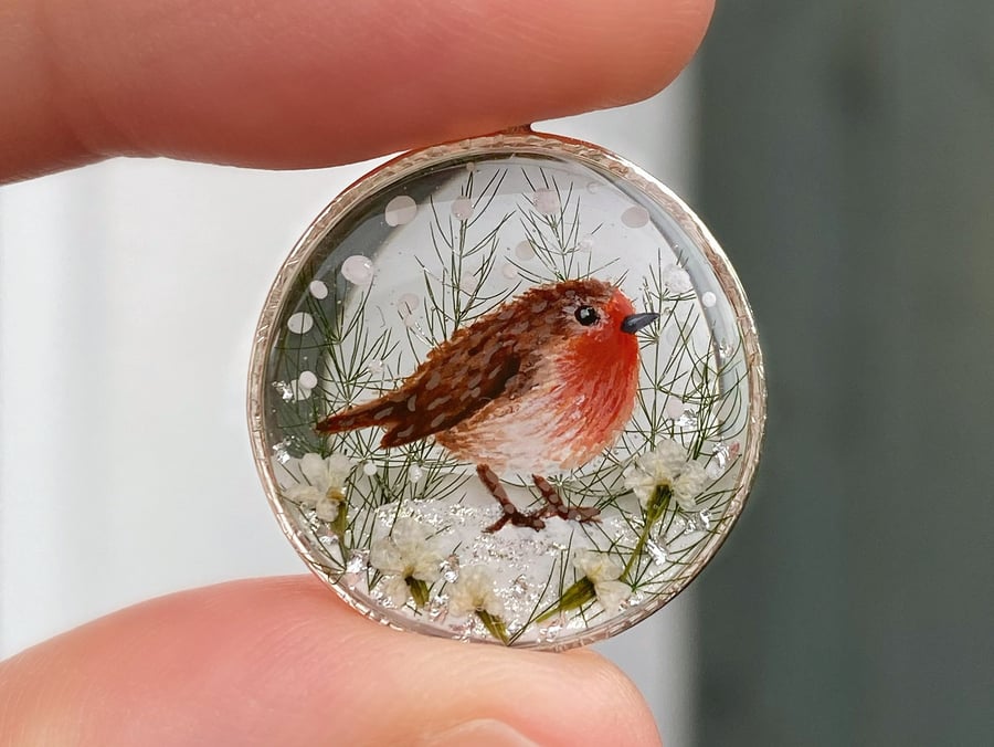 Hand Painted Robin Snow Globe Necklace