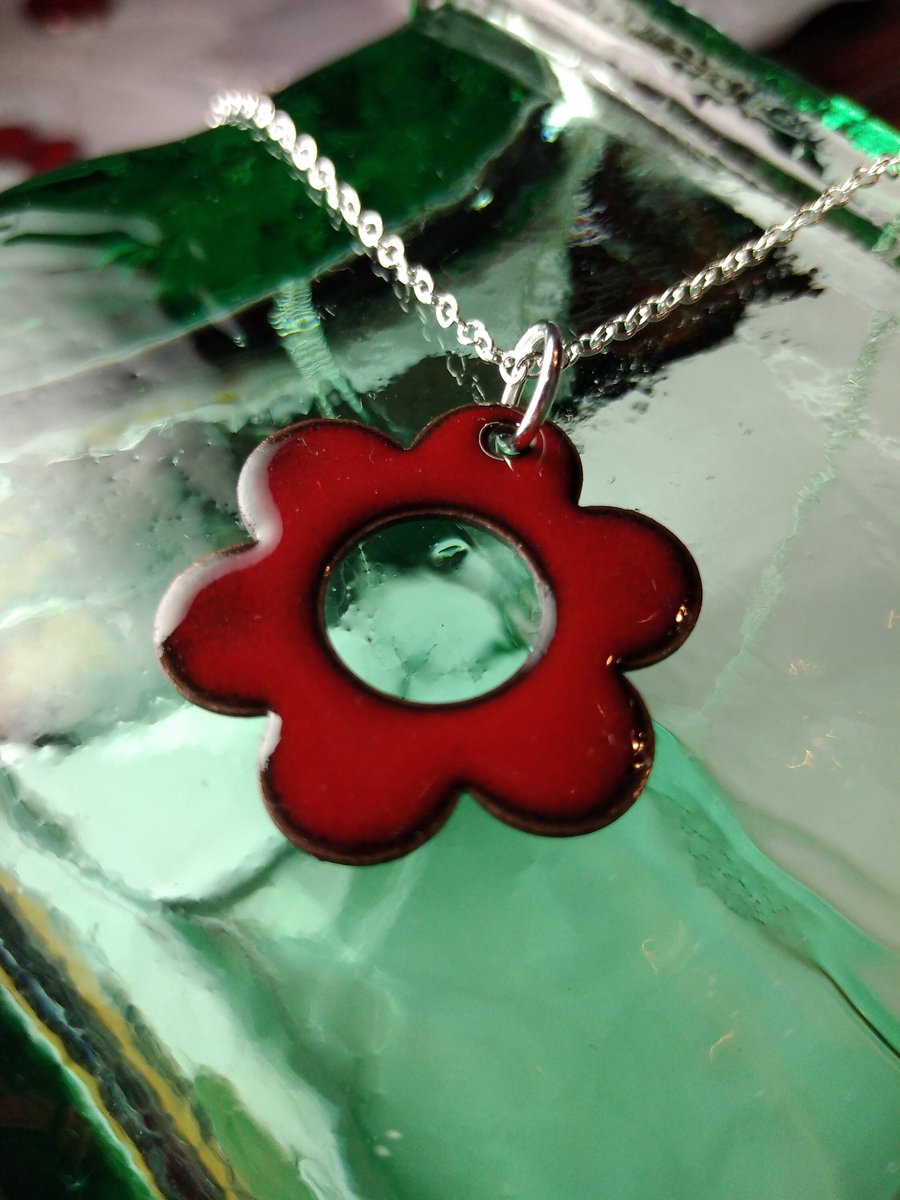 Fine florals red deals necklace