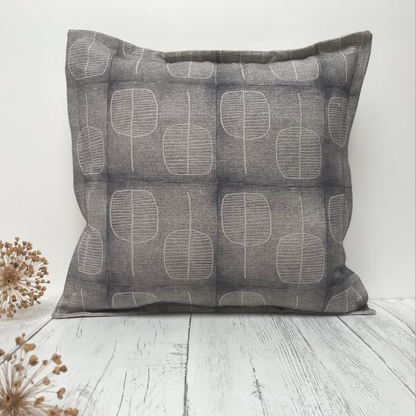 Hand Printed Organic Cotton Square Cushion  - FOLKI - Lavender