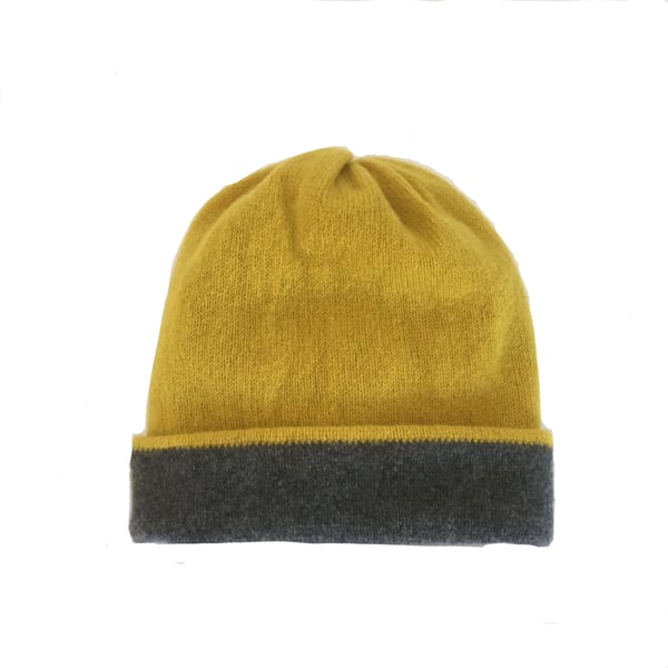 Hat - Soft Lambswool Reversible  Beanie Hat