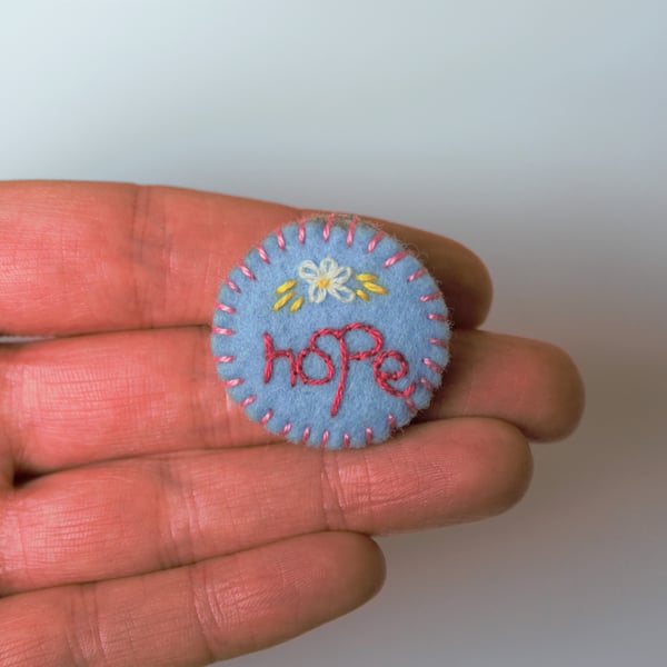 Hope and Daisy Embroidered Felt Brooch 