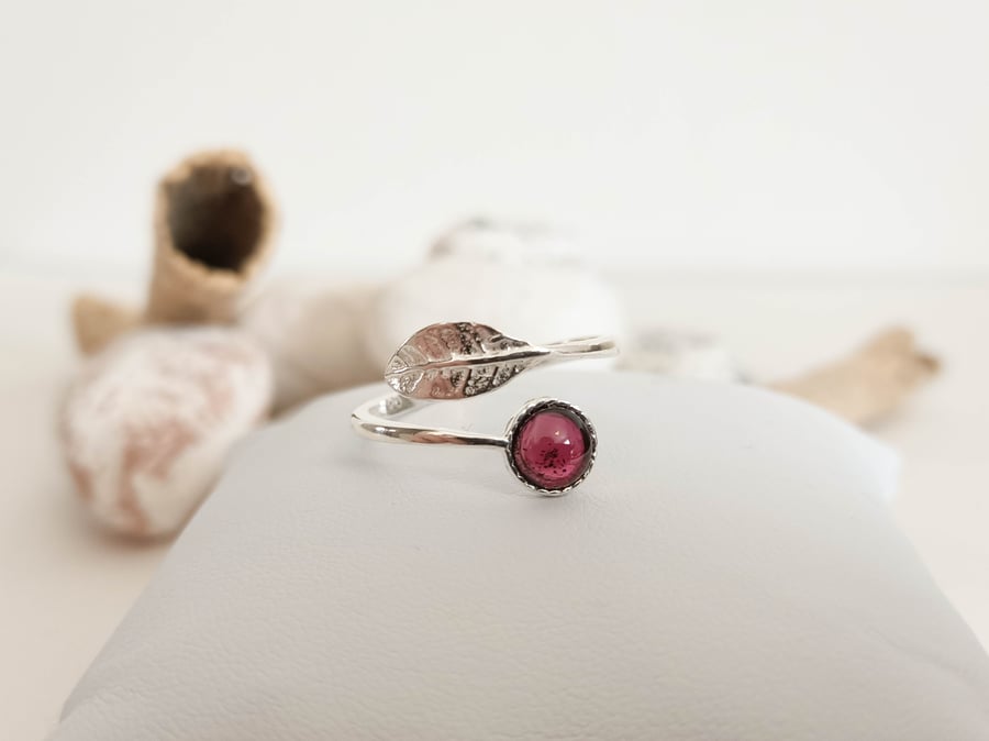 Adjustable Sterling Silver Leaf Ring with Garnet Gemstone