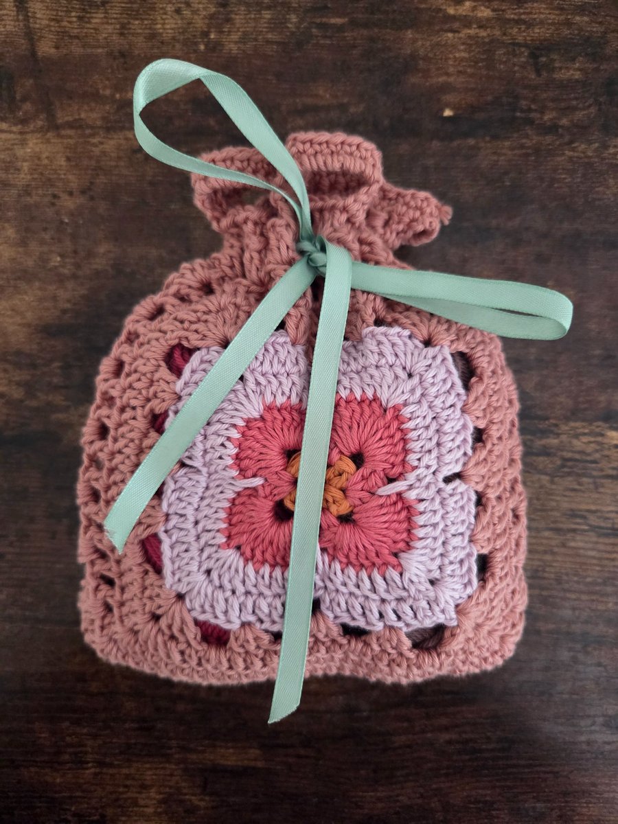 Crochet Flower Pouch