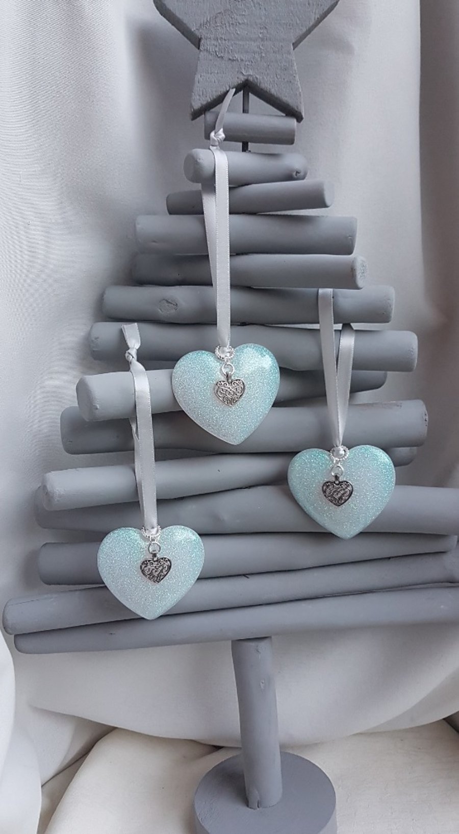 Gorgeous Iridescent White Heart Shaped Tree Decorations - Set of 3