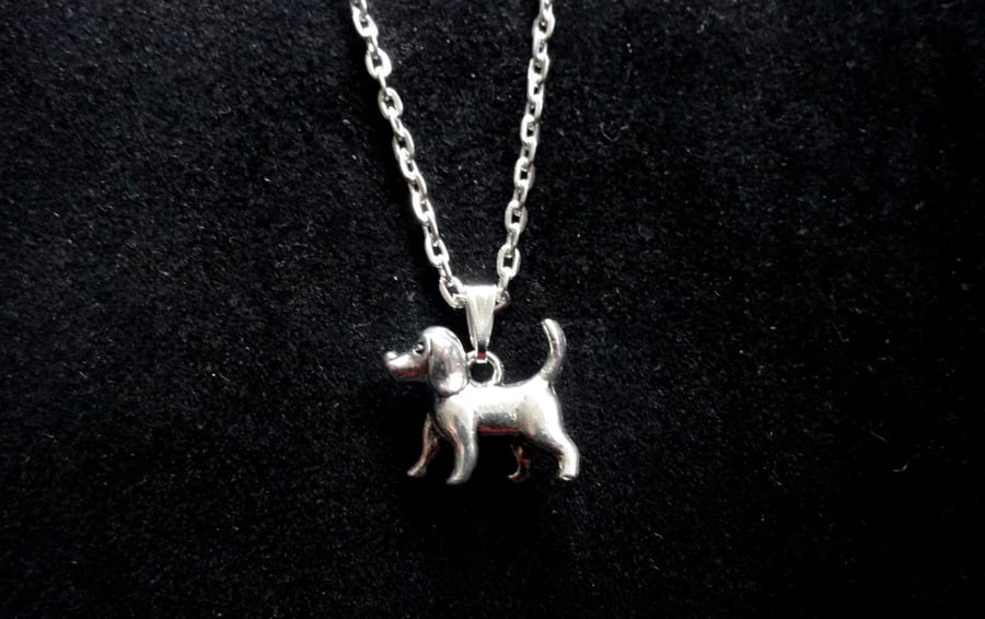 Dog charm necklace