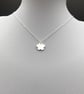 Fine Silver Daisy Pendant on 18 inch Chain - Image 3