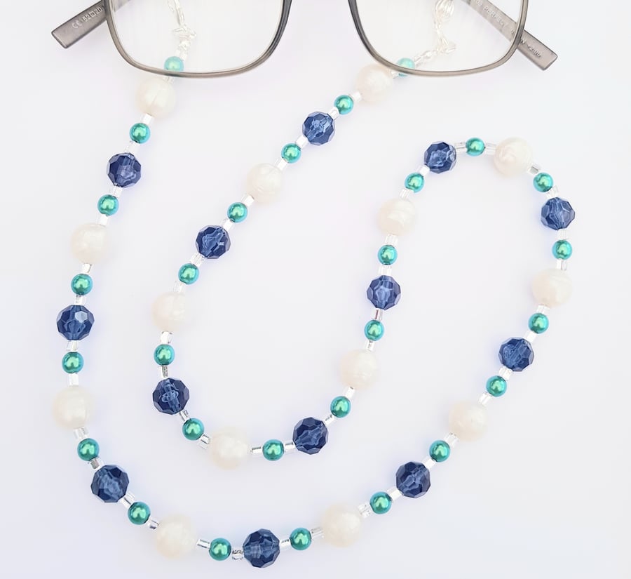 Spectacle Chain and Necklace Combined