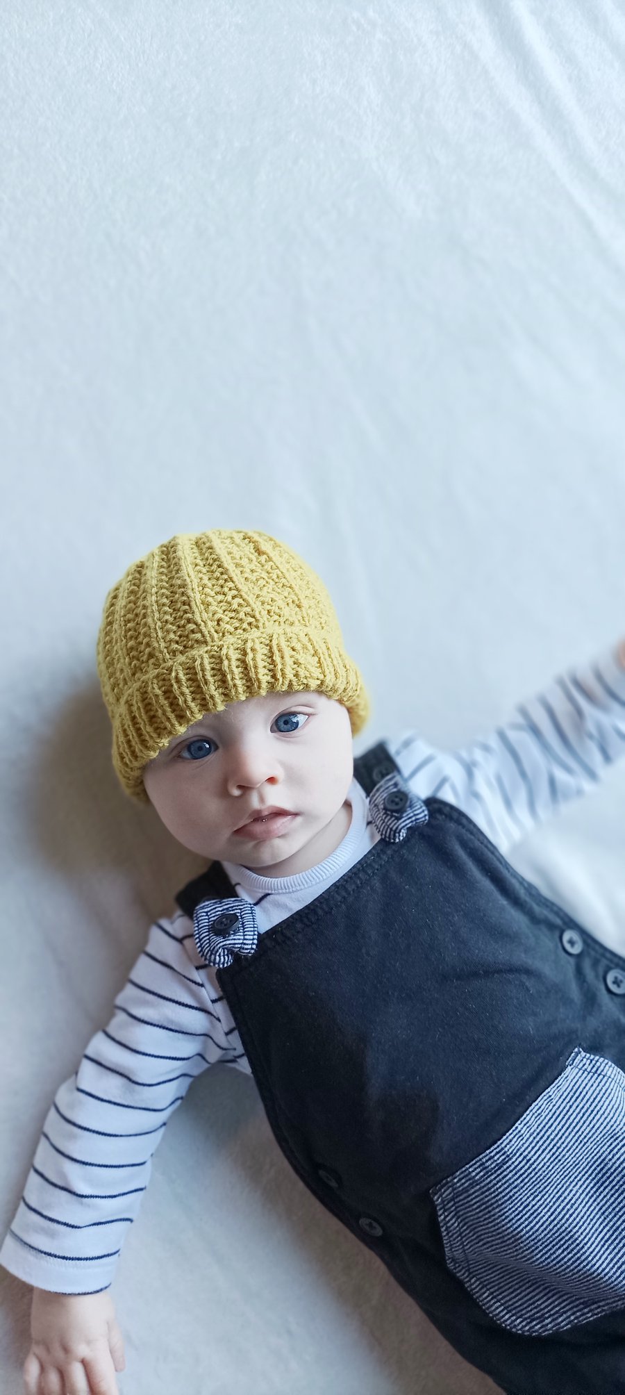 Hand Knitted baby Girl Boys hat 3 Sizes Brim hat Newborn