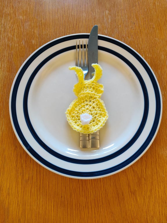 Easter Bunny Cutlery Holder, Carrot Cutlery Pouch, Easter Table Decoration, Past