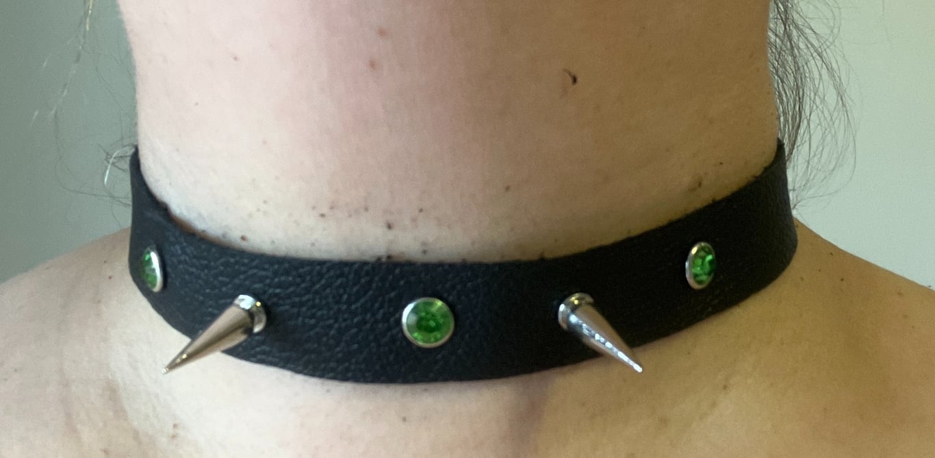 Black leather choker with 2 Spikes and 3 Green Gemstones