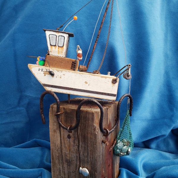 PE32 driftwood fishing boat 