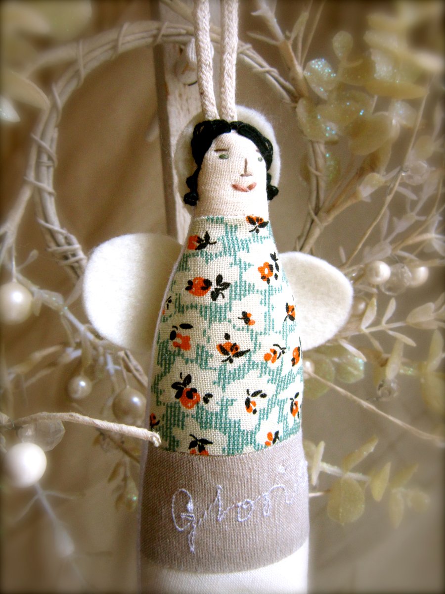 Gloria the Happy Angel