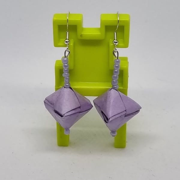 Origami earrings, lilac paper and small beads 