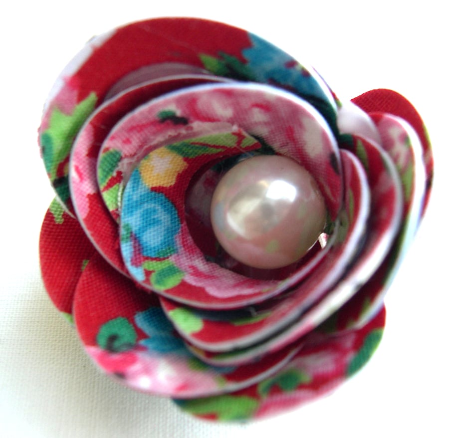 Hardened Fabric Ditsy Floral Red Vintage Print coloured Rose Brooch 