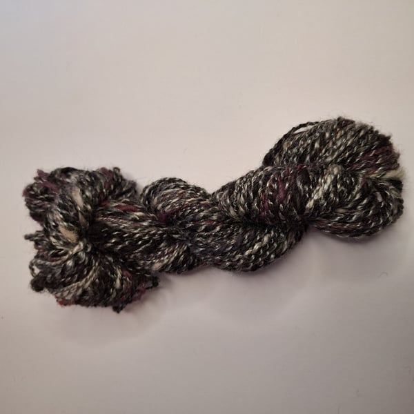 'Humbrol No.53' Hand Spun Yarn. Wool. Chunky.