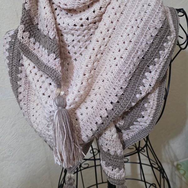 Beautiful Cashmere Shawl