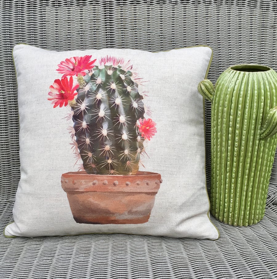 Cactus cushion. FREE UK P&P. Handmade cactus print linen pillow. Garden decor.
