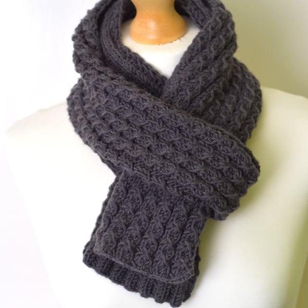 Hand Knitted Big Merino Wool Scarf - Unisex Winter Accessory - Grey Waffle Stich