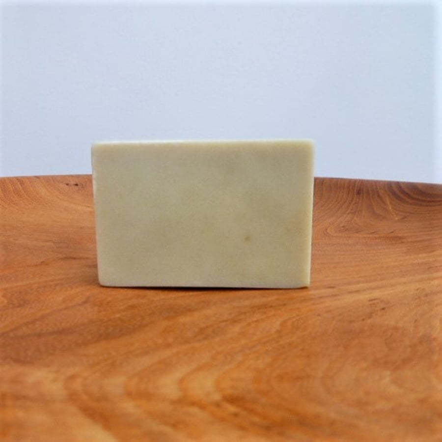 Bay & May Chang Shave Soap - handmade with green clay and West Indian Bay