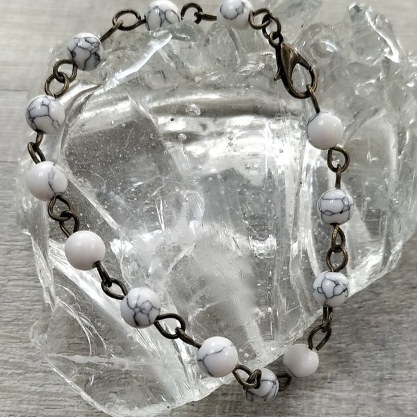 HB8 White turquoise bracelet