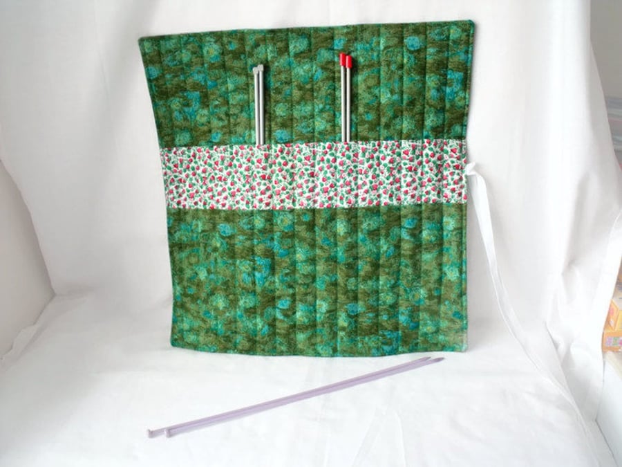knitting needle roll or tunisian crochet hook holder, green