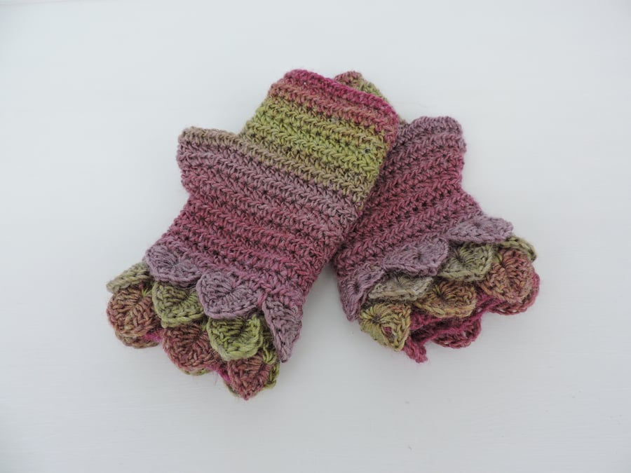  SALE now 8.50  Dragon Scale Cuff Fingerless Mitts Sage Green Heather Dusky Pink