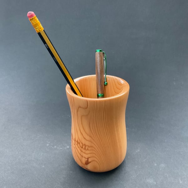 Yew pen or pencil pot