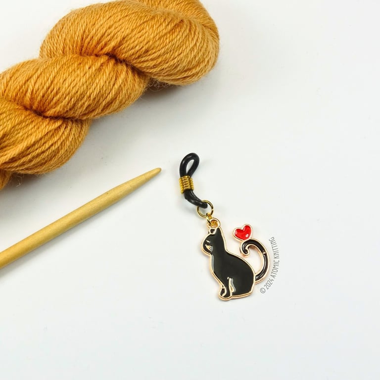 Black Cat Love - Knitting Needle Holder Hugger Minder fits up to 4mm needles